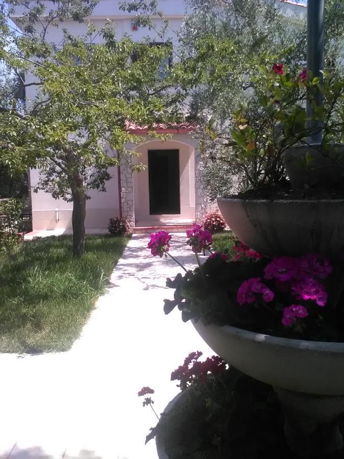 Borgo Cerasa Bed & Breakfast Vieste Exterior photo